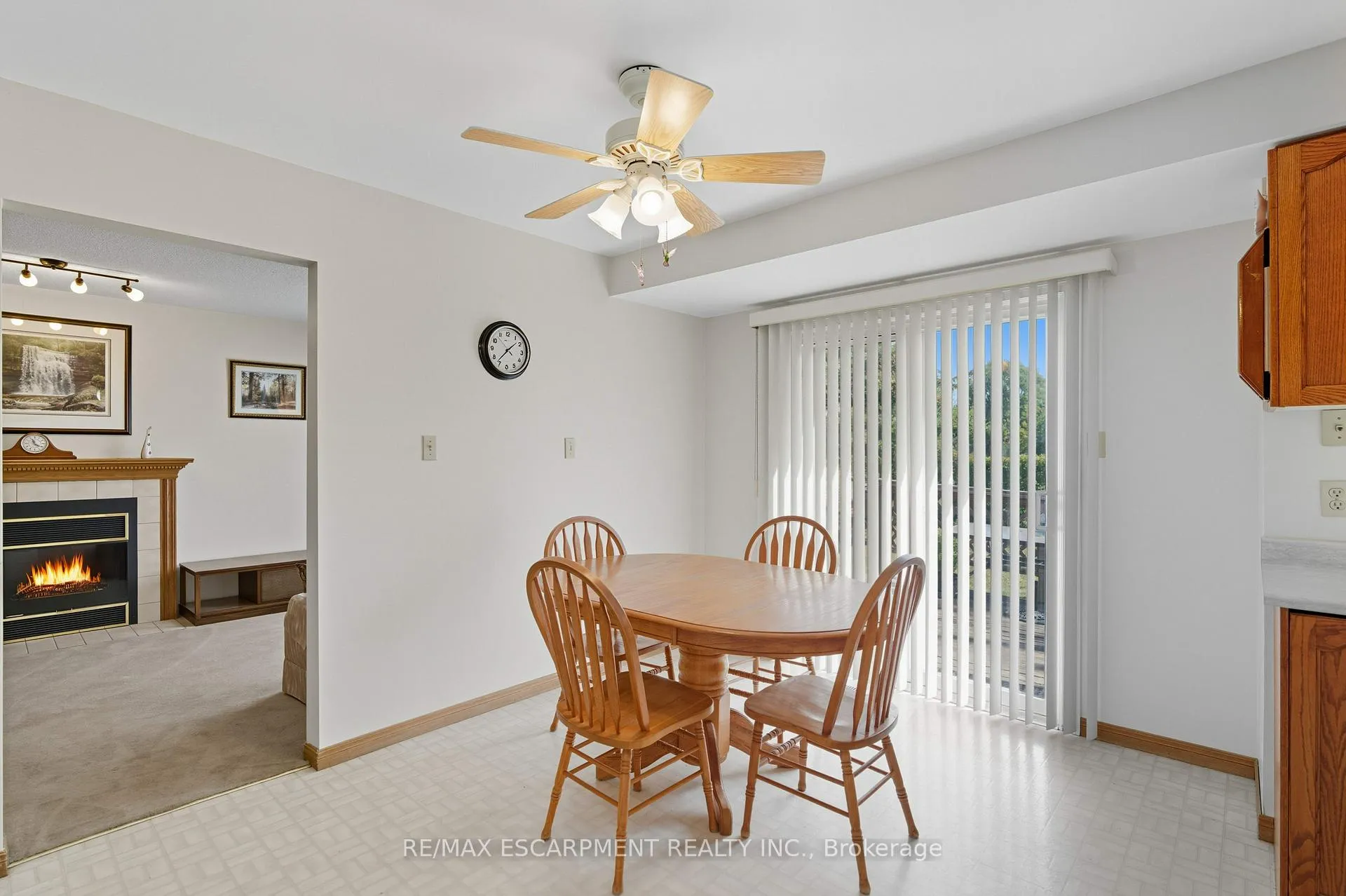 Photo 13 of 40 Gatestone Drive, Hamilton, Stoney Creek Mountain — HOMEH