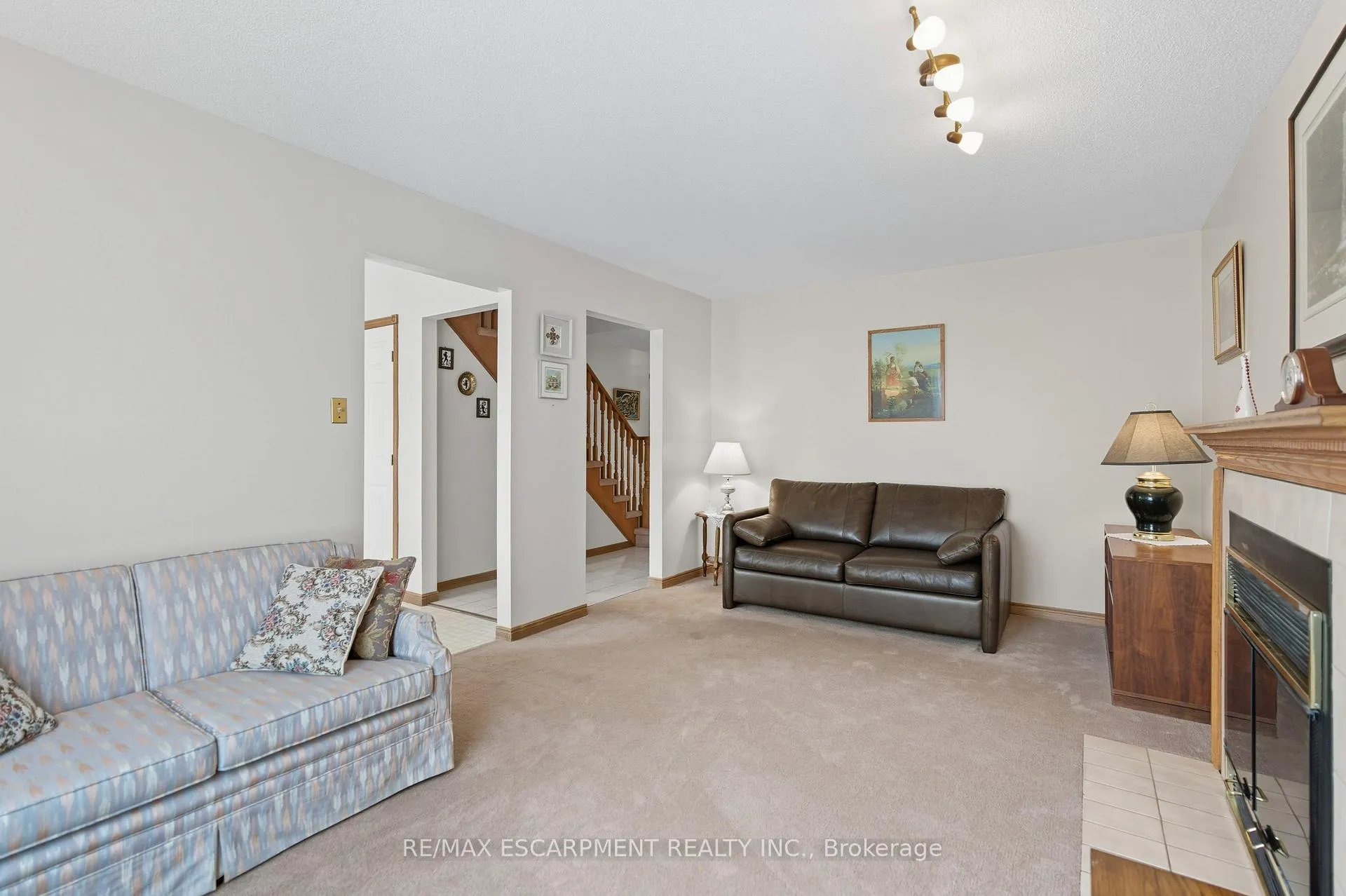 Photo 20 of 40 Gatestone Drive, Hamilton, Stoney Creek Mountain — HOMEH