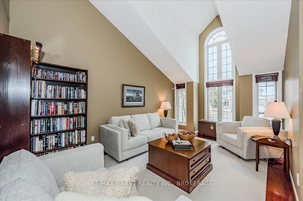 Photo 6 of 212 Summerfield Drive, Guelph, Pineridge/Westminster Woods — HOMEH