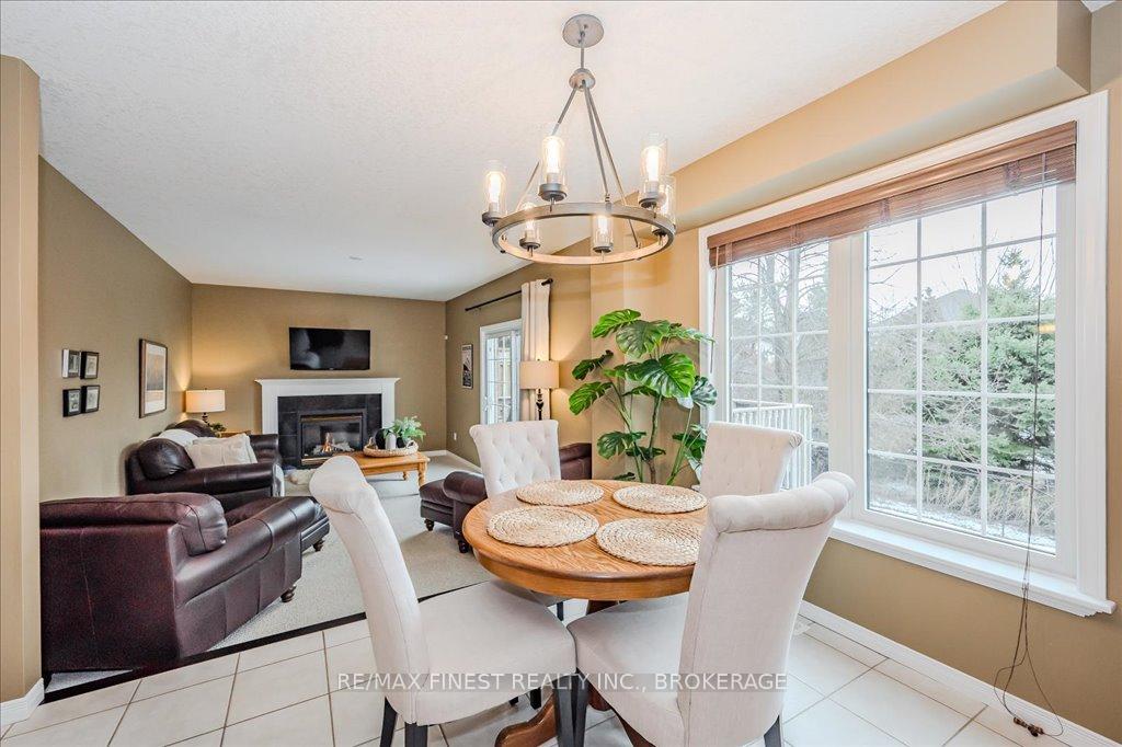 Photo 15 of 212 Summerfield Drive, Guelph, Pineridge/Westminster Woods — HOMEH