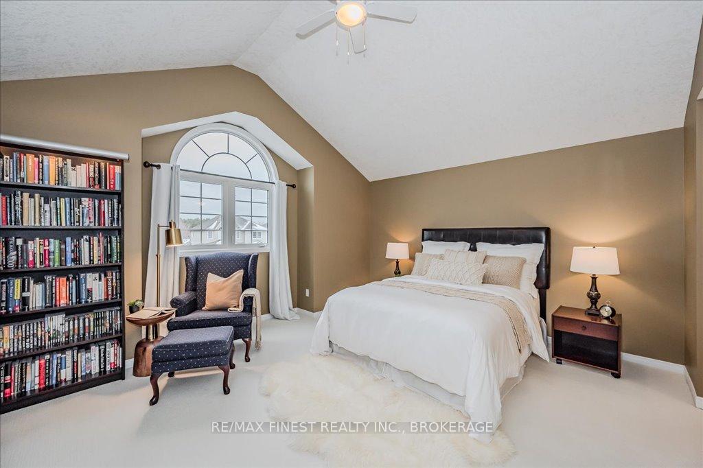 Photo 24 of 212 Summerfield Drive, Guelph, Pineridge/Westminster Woods — HOMEH