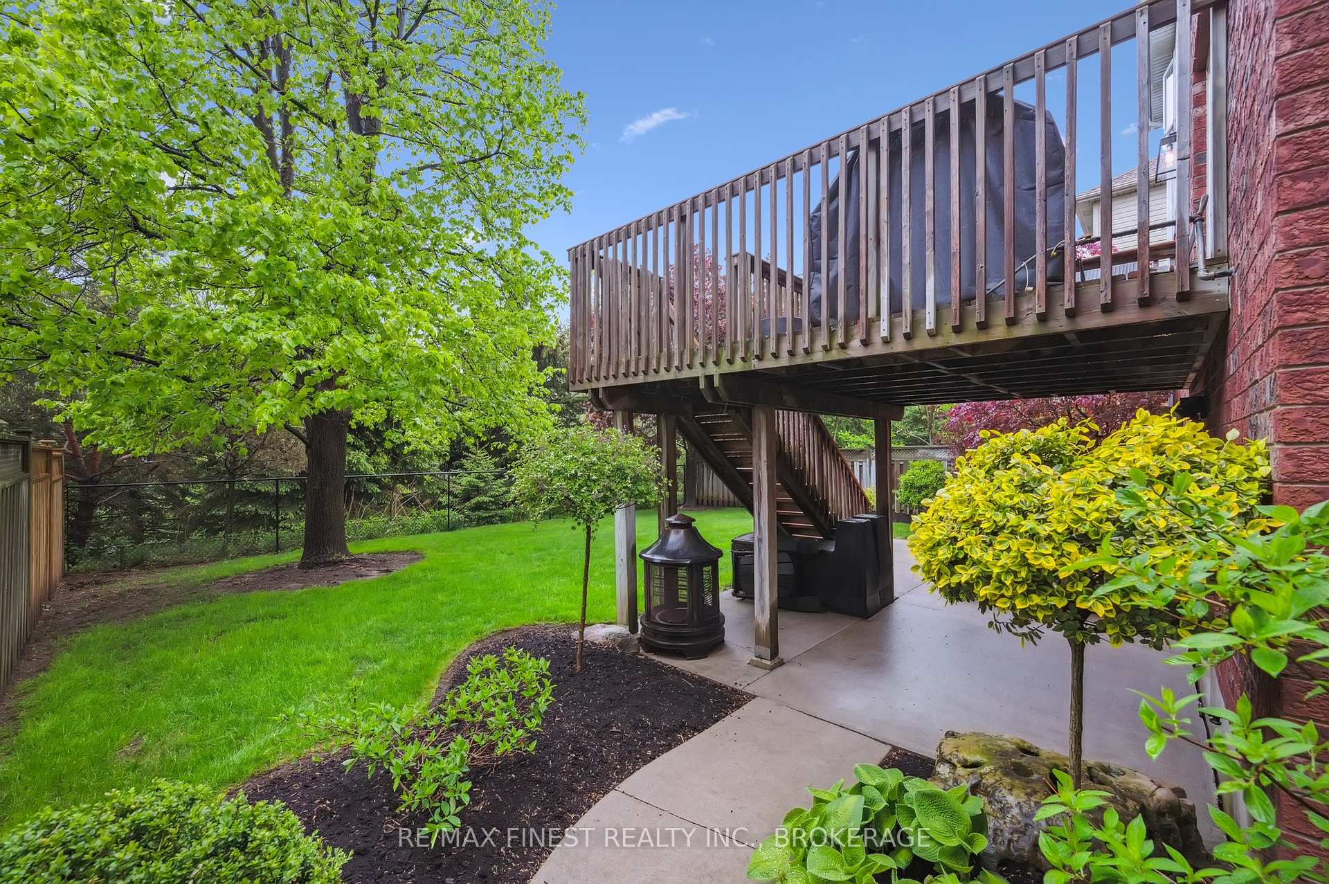 Photo 42 of 212 Summerfield Drive, Guelph, Pineridge/Westminster Woods — HOMEH