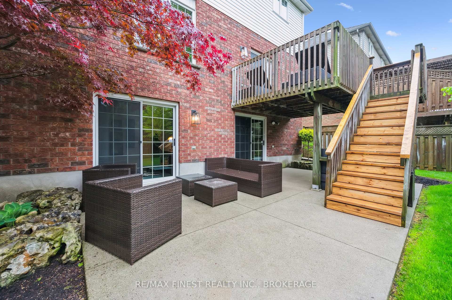 Photo 43 of 212 Summerfield Drive, Guelph, Pineridge/Westminster Woods — HOMEH