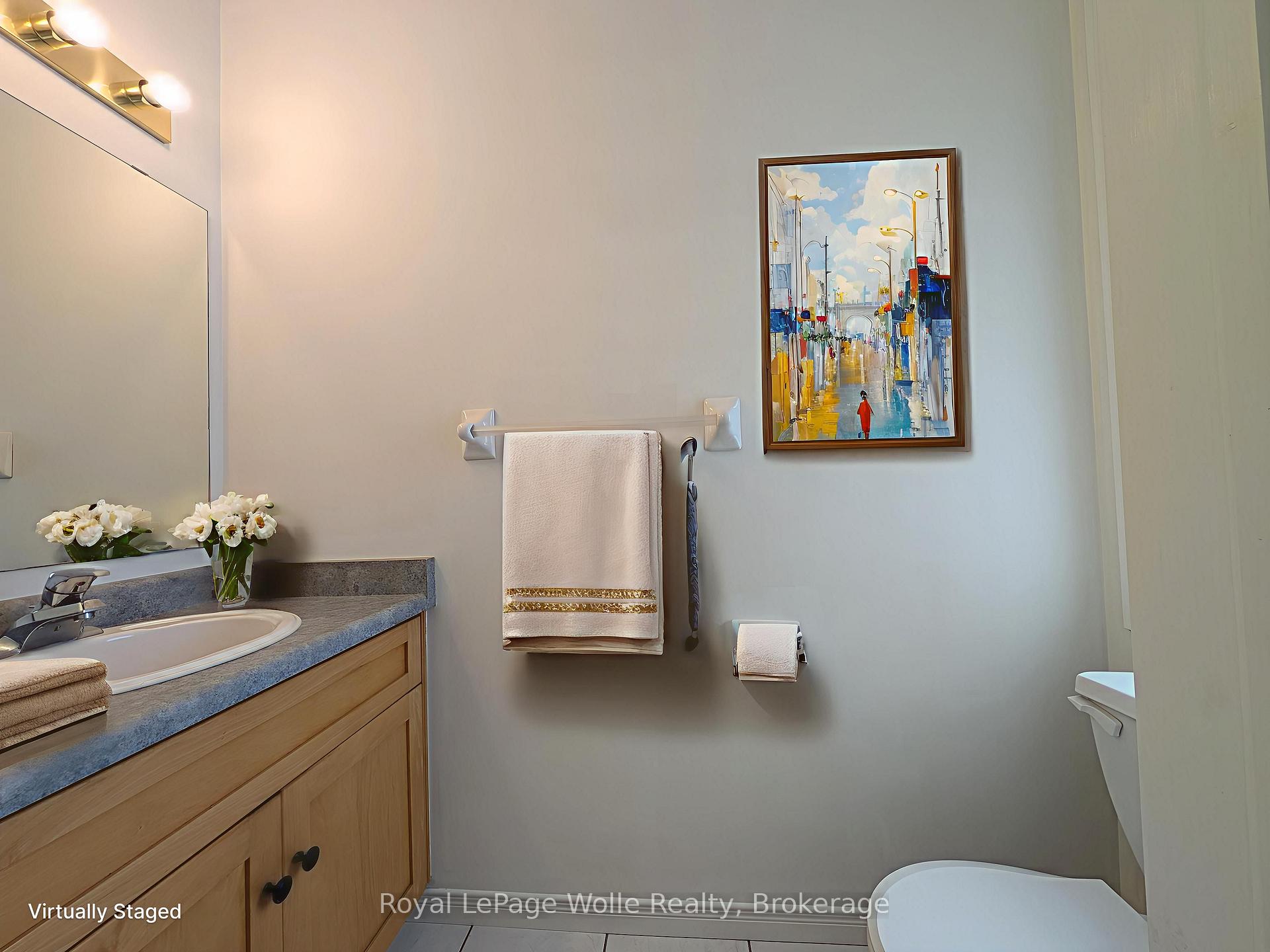 Photo 17 of 49 Bond Court, Guelph, Willow West/Sugarbush/West Acres — HOMEH