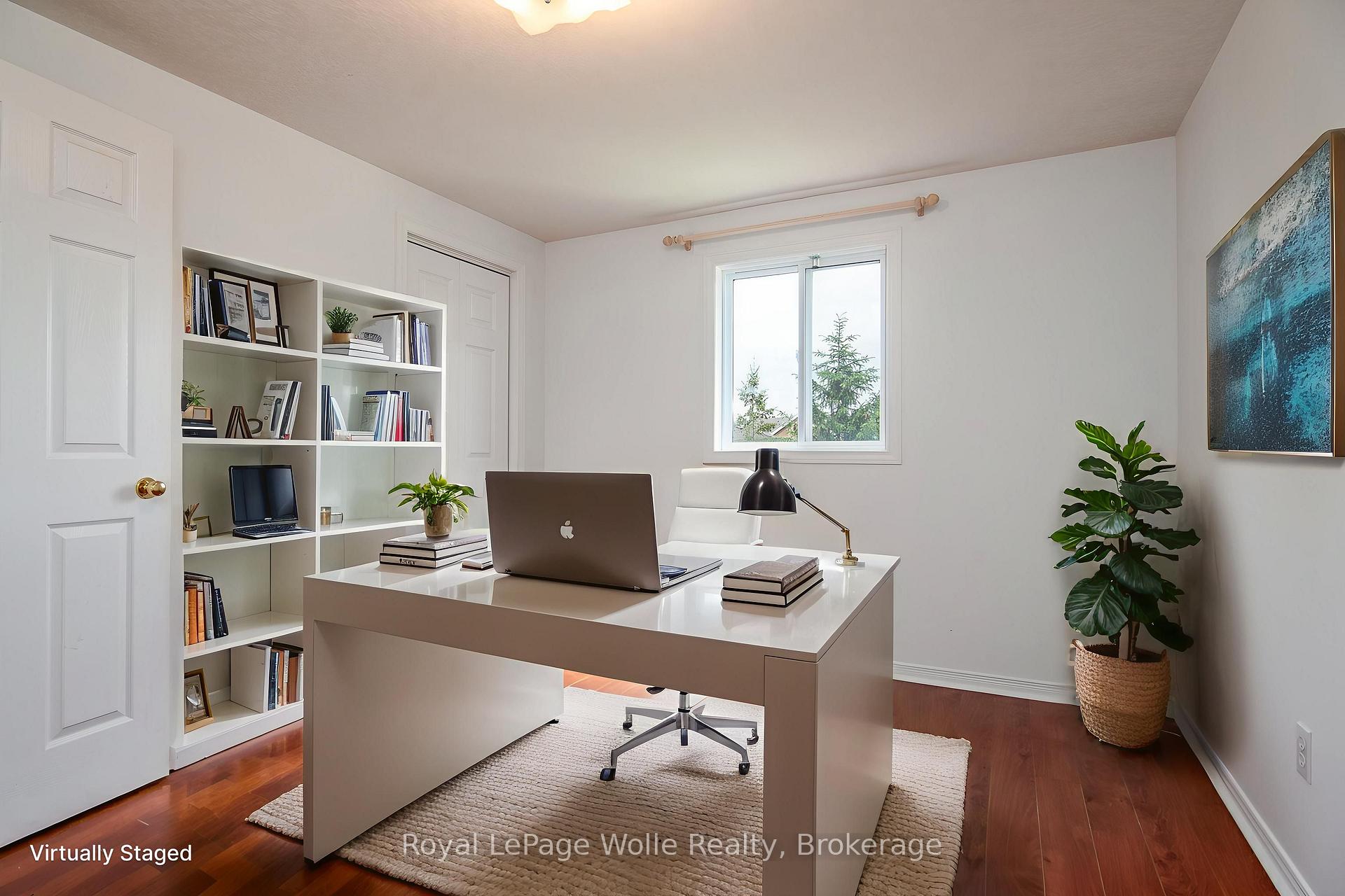 Photo 30 of 49 Bond Court, Guelph, Willow West/Sugarbush/West Acres — HOMEH