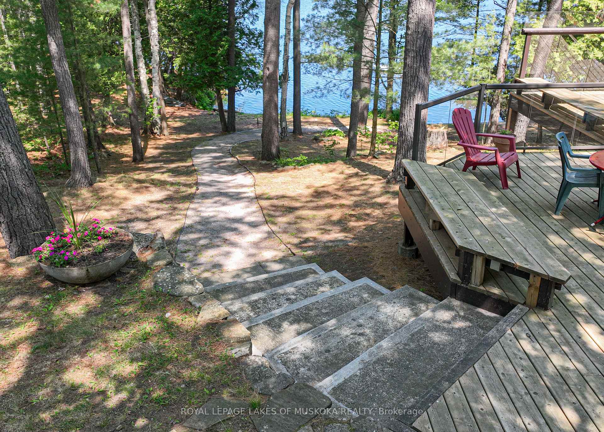 Photo 11 of 1124 Flanagan Trail, Gravenhurst, Wood (Gravenhurst) — HOMEH