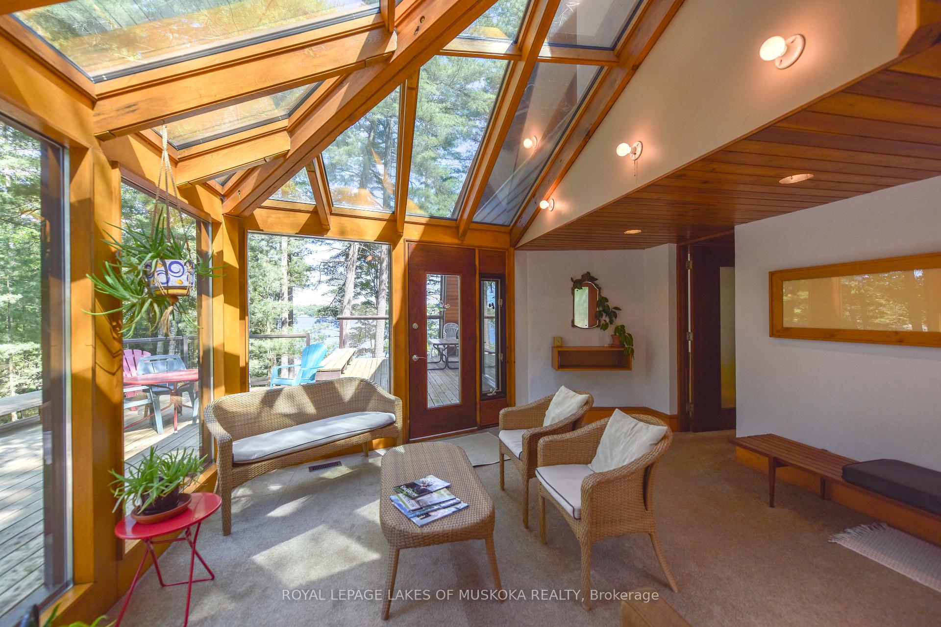 Photo 15 of 1124 Flanagan Trail, Gravenhurst, Wood (Gravenhurst) — HOMEH