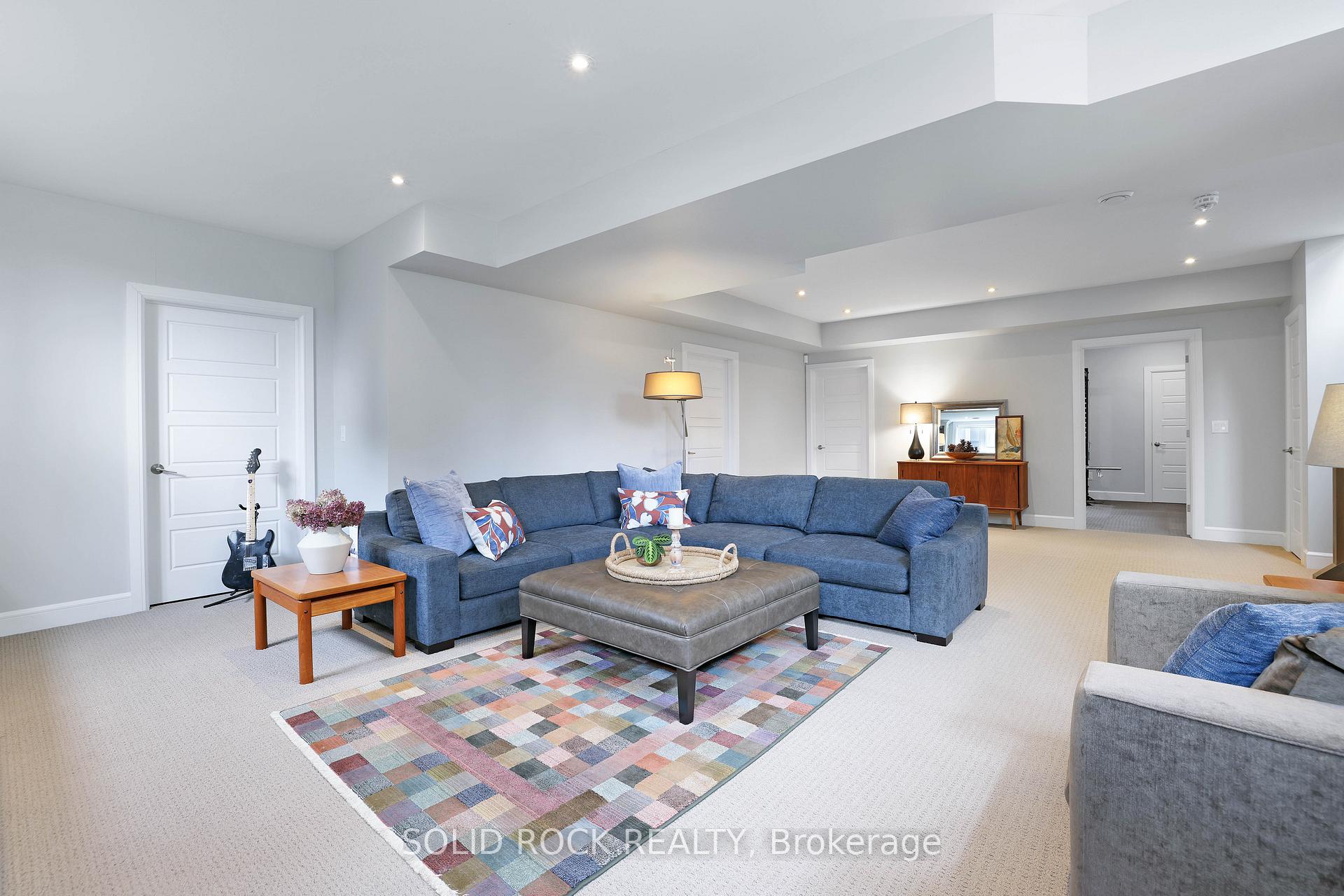 Photo 5 of 1882 Cedarlakes Way, Ottawa, Greely — HOMEH