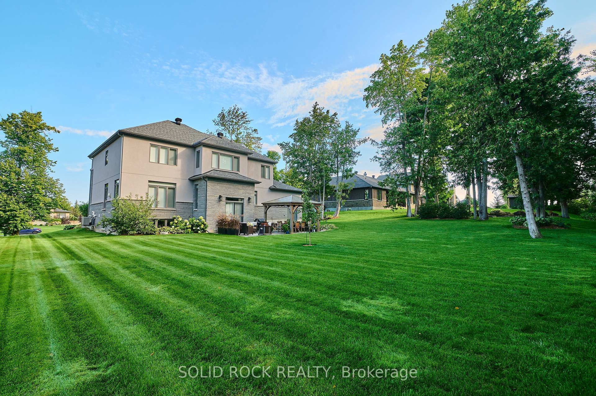 Photo 13 of 1882 Cedarlakes Way, Ottawa, Greely — HOMEH