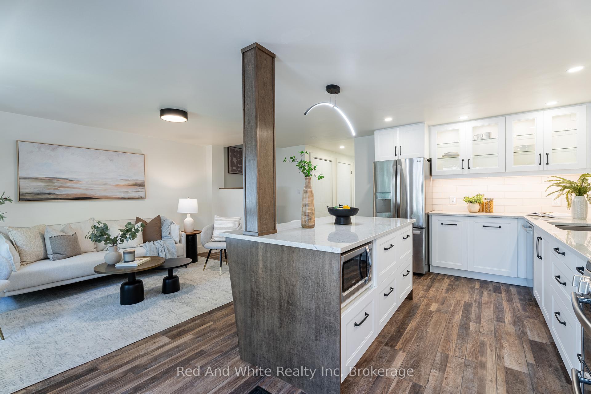 Photo 6 of 8 Grandridge Crescent W, Guelph, Willow West/Sugarbush/West Acres — HOMEH