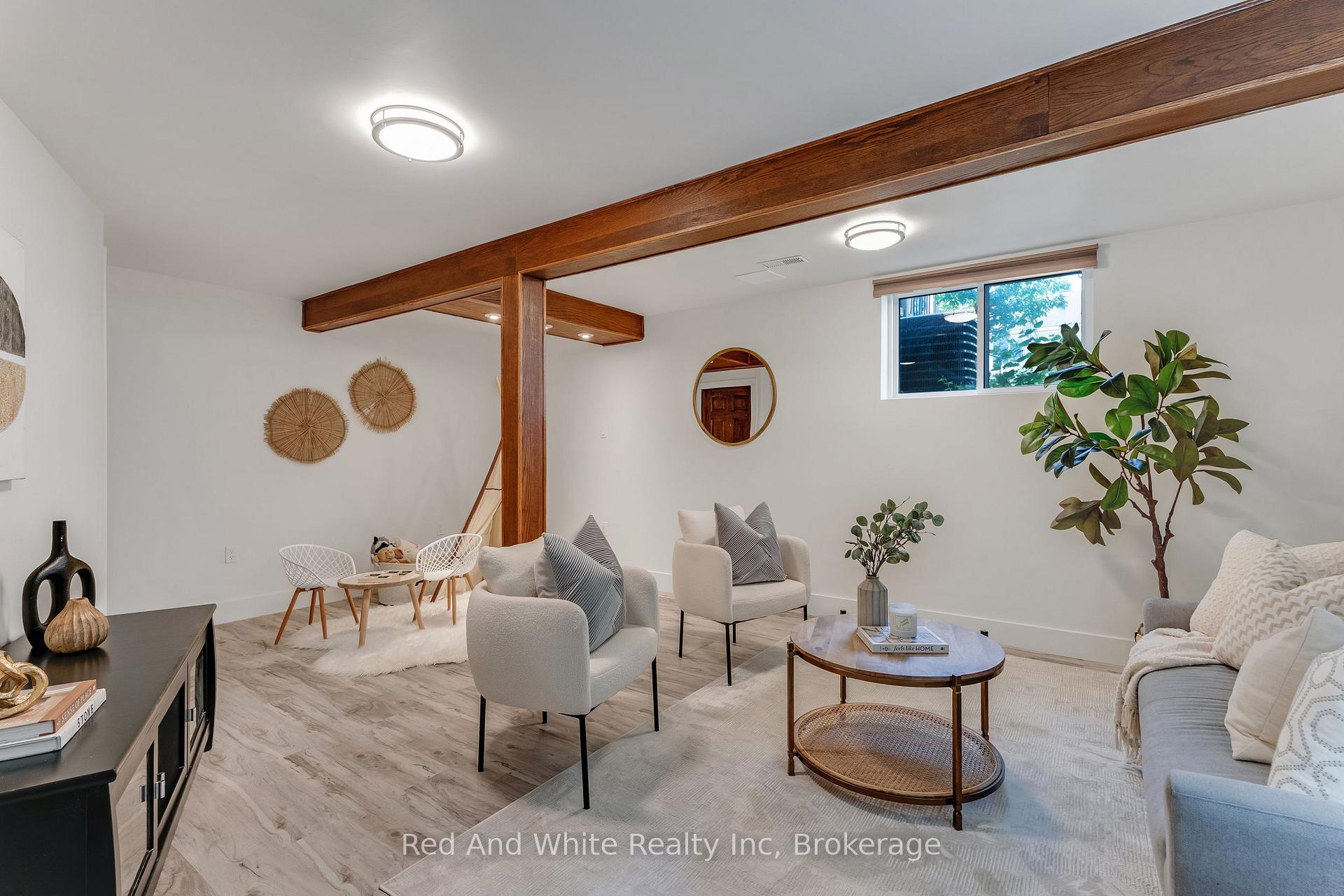 Photo 22 of 8 Grandridge Crescent W, Guelph, Willow West/Sugarbush/West Acres — HOMEH