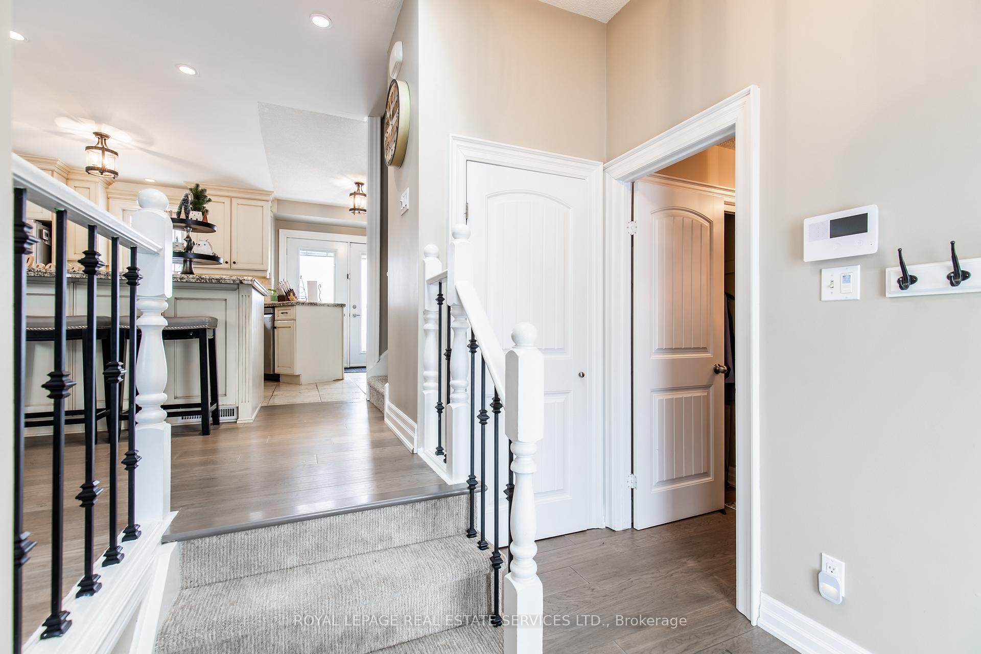Photo 4 of 33 Cheval Drive, Grimsby, Grimsby Beach — HOMEH