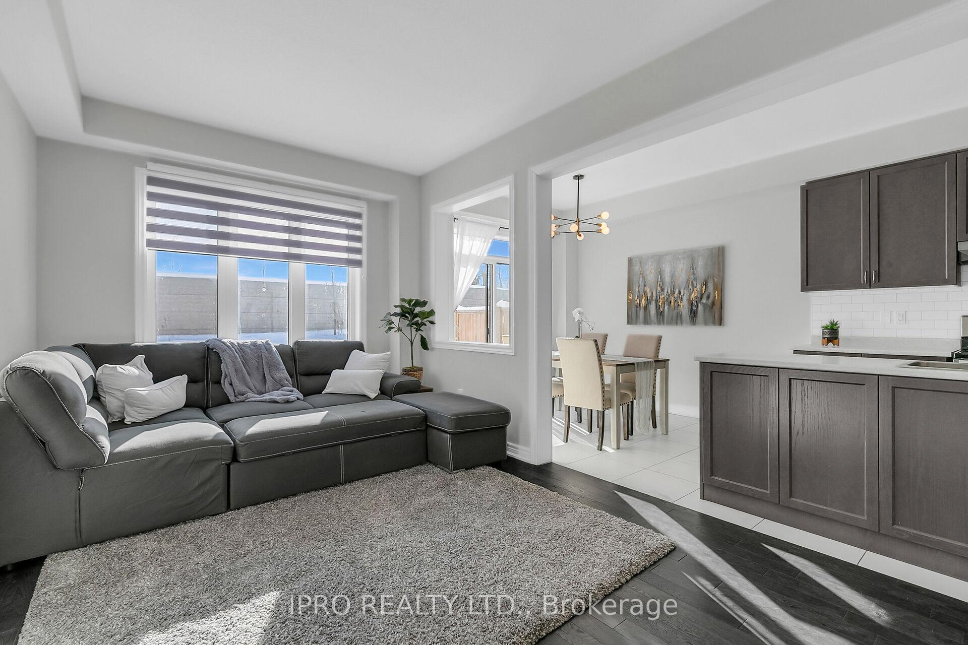 Photo 5 of Unit 60, 166 Deerpath Drive, Guelph, Willow West/Sugarbush/West Acres — HOMEH