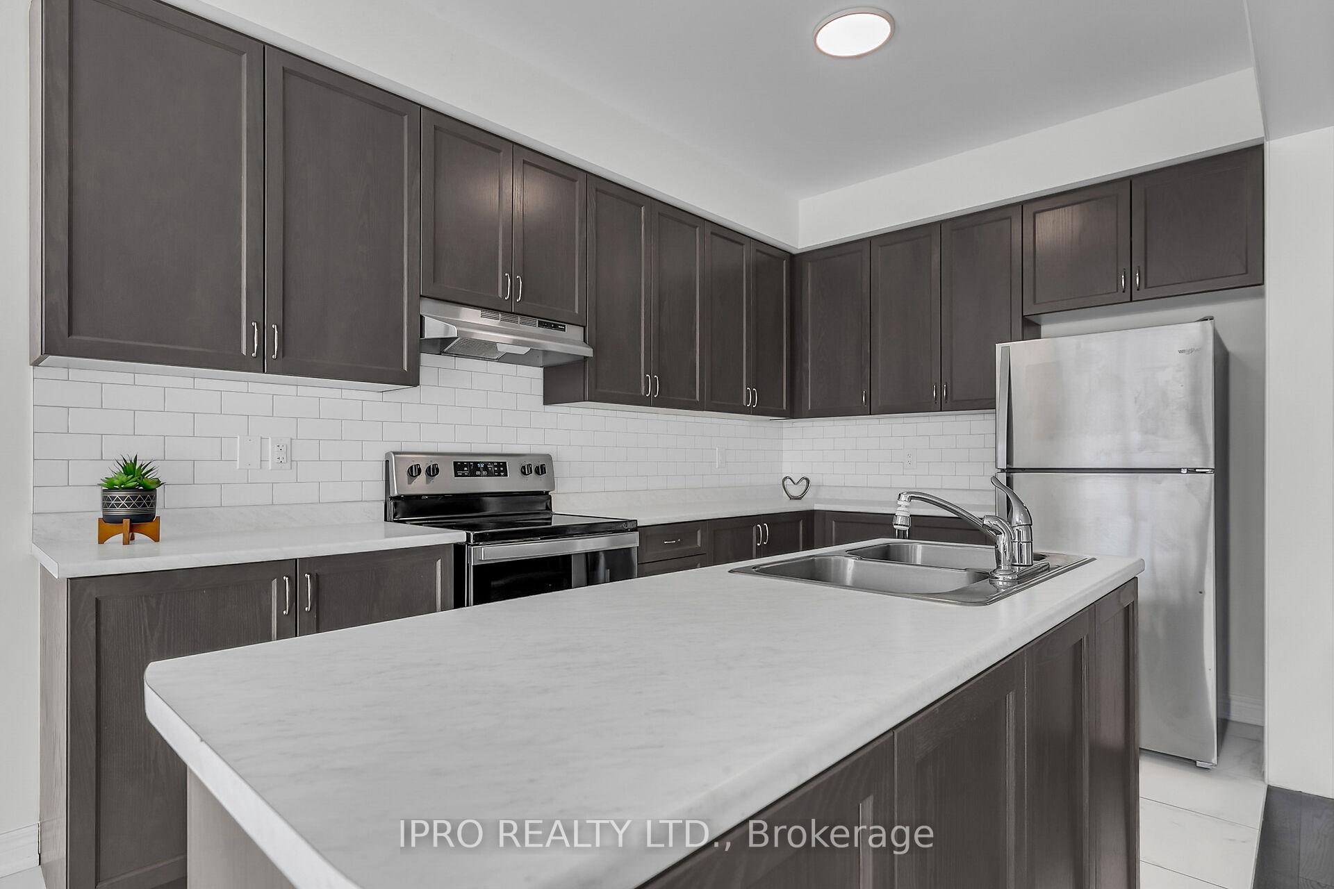 Photo 8 of Unit 60, 166 Deerpath Drive, Guelph, Willow West/Sugarbush/West Acres — HOMEH