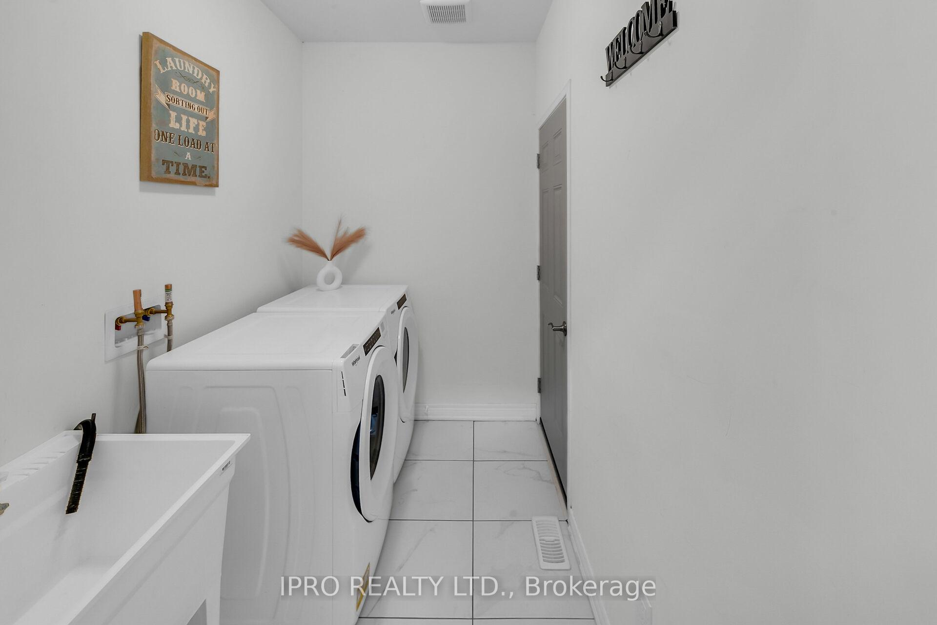 Photo 11 of Unit 60, 166 Deerpath Drive, Guelph, Willow West/Sugarbush/West Acres — HOMEH