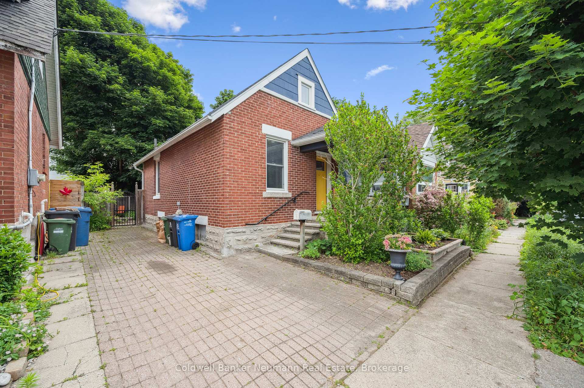Photo 5 of 136 Kingsmill Avenue, Guelph, St. Patrick's Ward — HOMEH