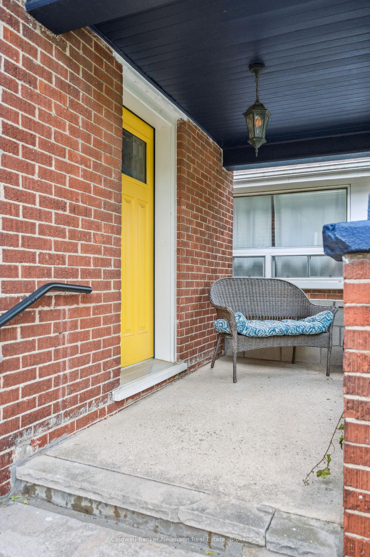 Photo 6 of 136 Kingsmill Avenue, Guelph, St. Patrick's Ward — HOMEH