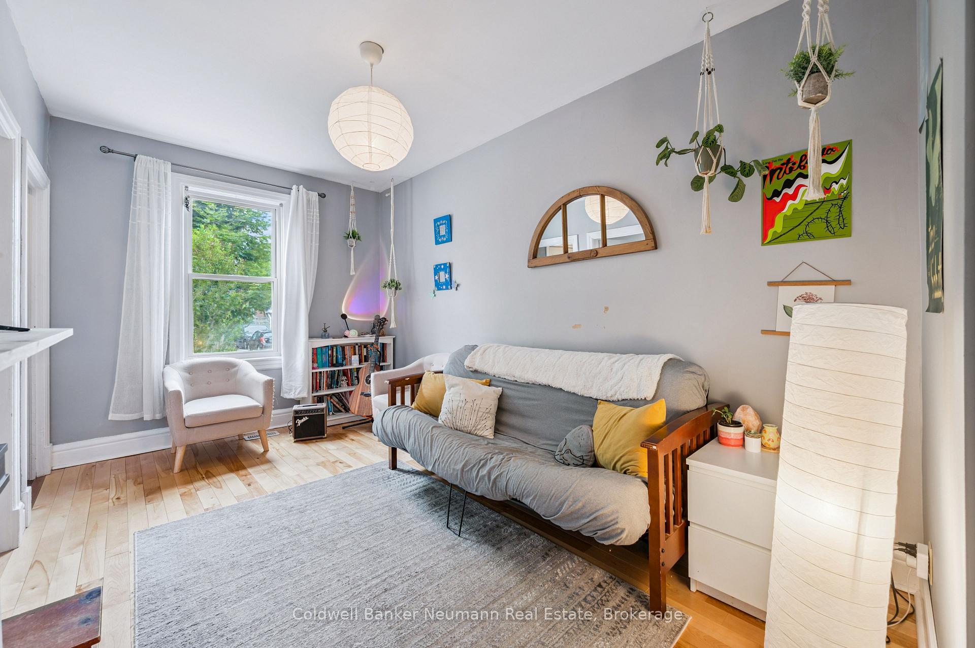 Photo 10 of 136 Kingsmill Avenue, Guelph, St. Patrick's Ward — HOMEH