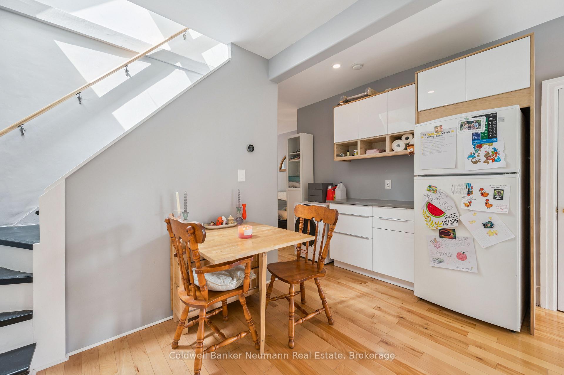 Photo 15 of 136 Kingsmill Avenue, Guelph, St. Patrick's Ward — HOMEH