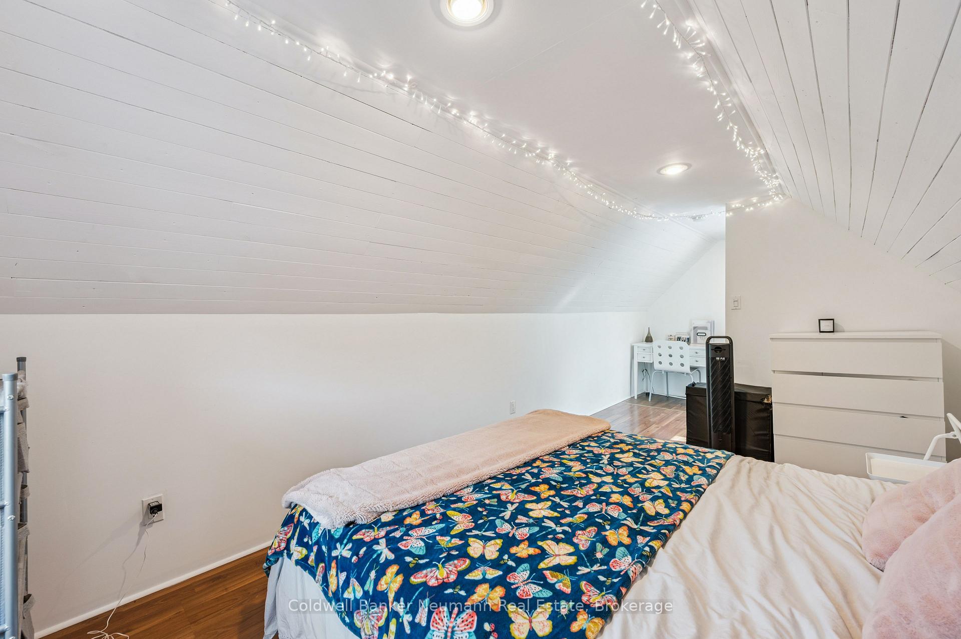 Photo 23 of 136 Kingsmill Avenue, Guelph, St. Patrick's Ward — HOMEH