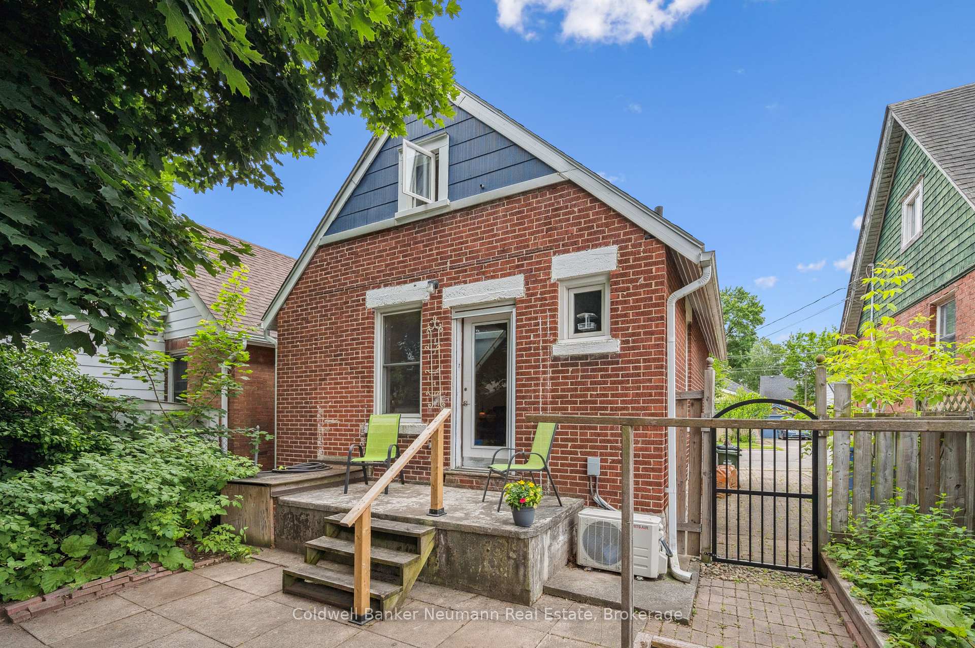 Photo 36 of 136 Kingsmill Avenue, Guelph, St. Patrick's Ward — HOMEH