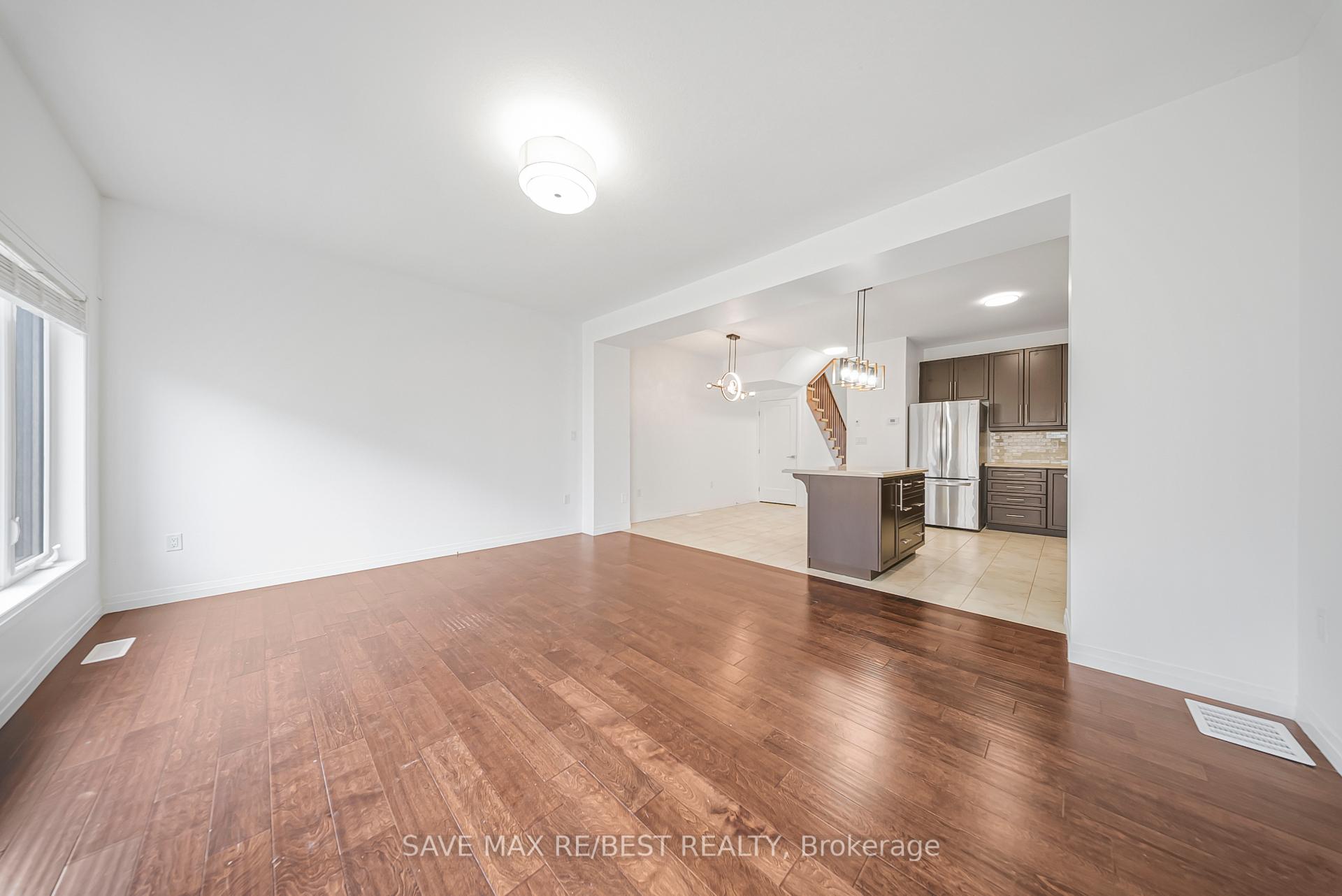 Photo 17 of 6 Greenwich Avenue, Hamilton, Stoney Creek Mountain — HOMEH