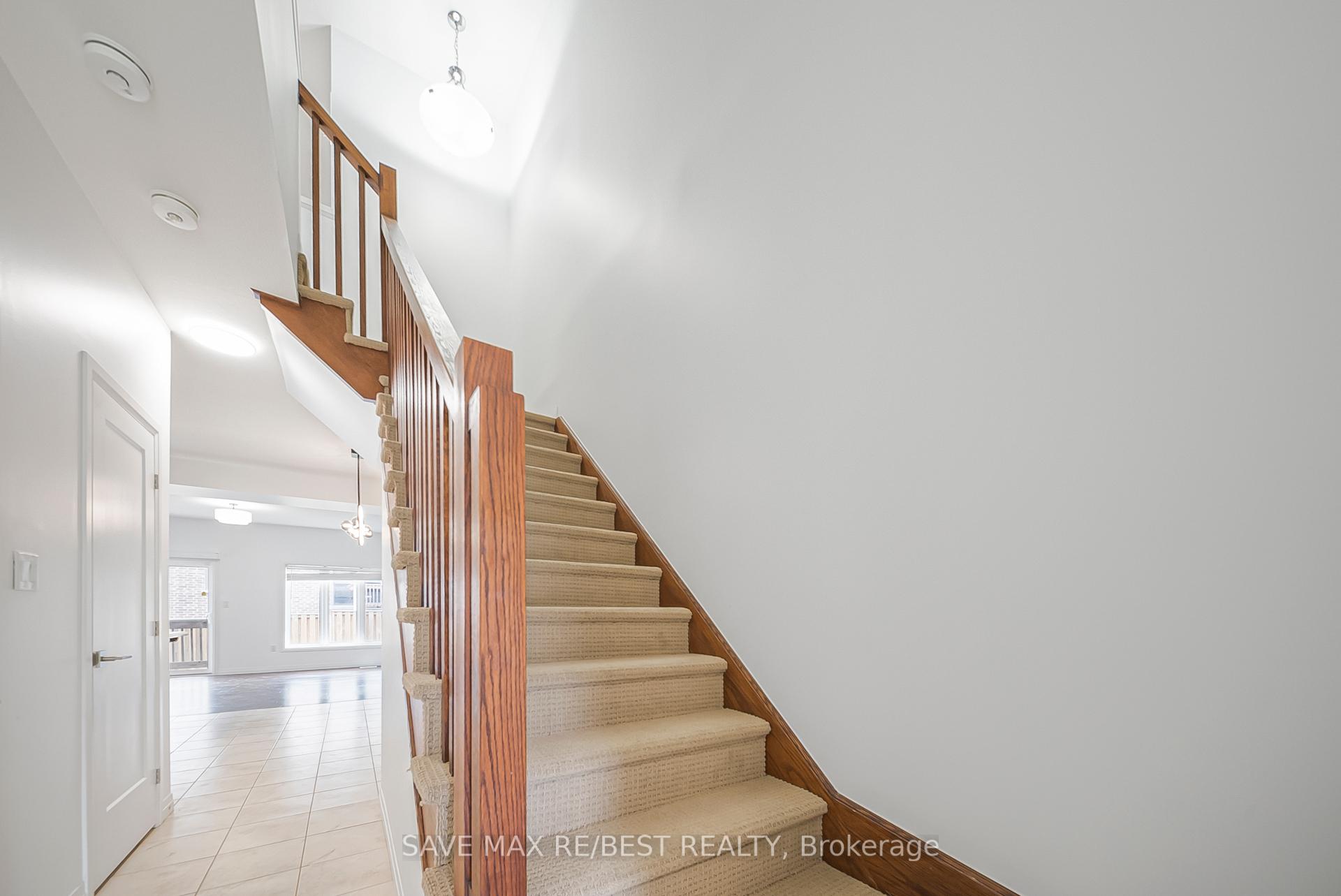 Photo 19 of 6 Greenwich Avenue, Hamilton, Stoney Creek Mountain — HOMEH