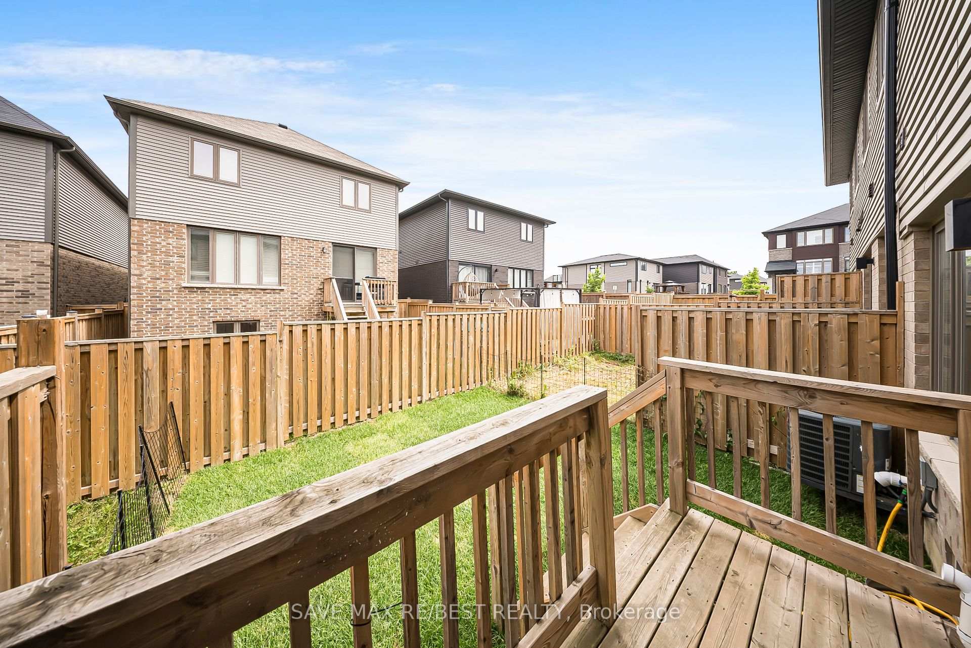 Photo 32 of 6 Greenwich Avenue, Hamilton, Stoney Creek Mountain — HOMEH