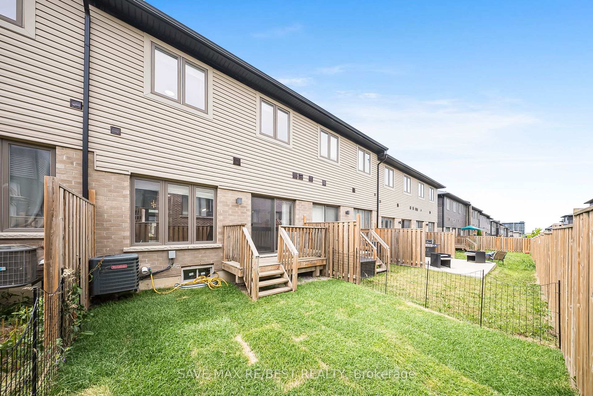 Photo 33 of 6 Greenwich Avenue, Hamilton, Stoney Creek Mountain — HOMEH