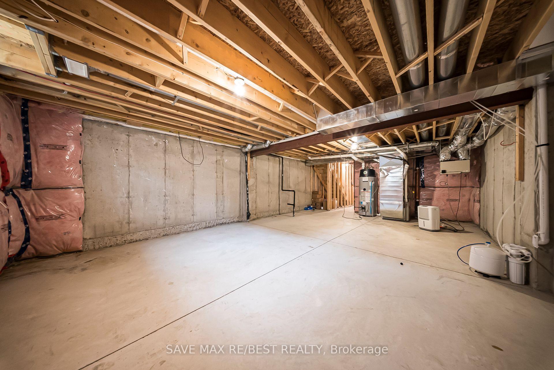 Photo 36 of 6 Greenwich Avenue, Hamilton, Stoney Creek Mountain — HOMEH