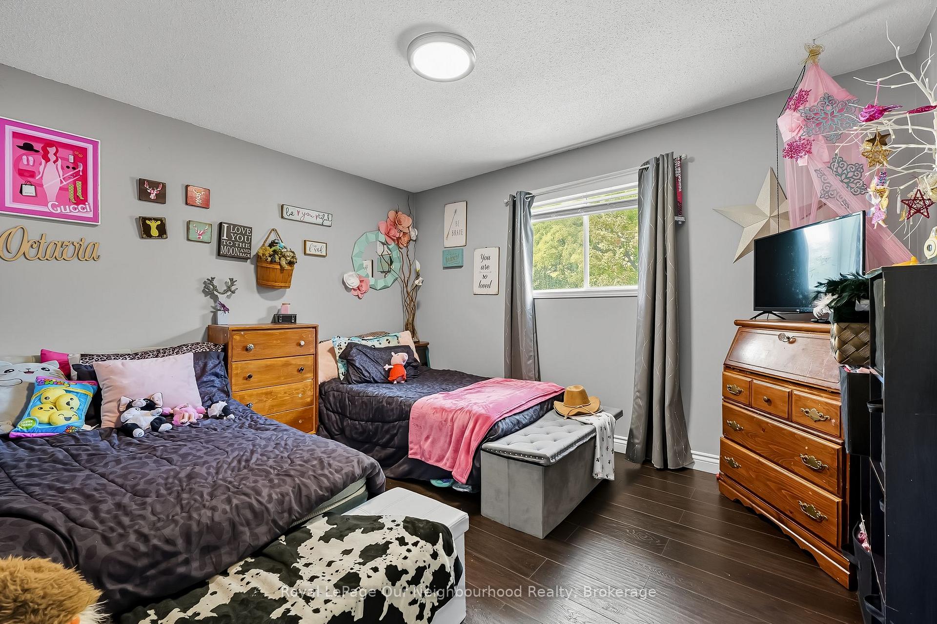 Photo 29 of 17 Elgin Street W, Brighton — HOMEH