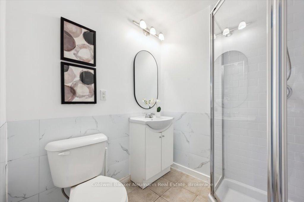 Photo 30 of 25 Hayward Crescent, Guelph, Clairfields/Hanlon Business Park — HOMEH