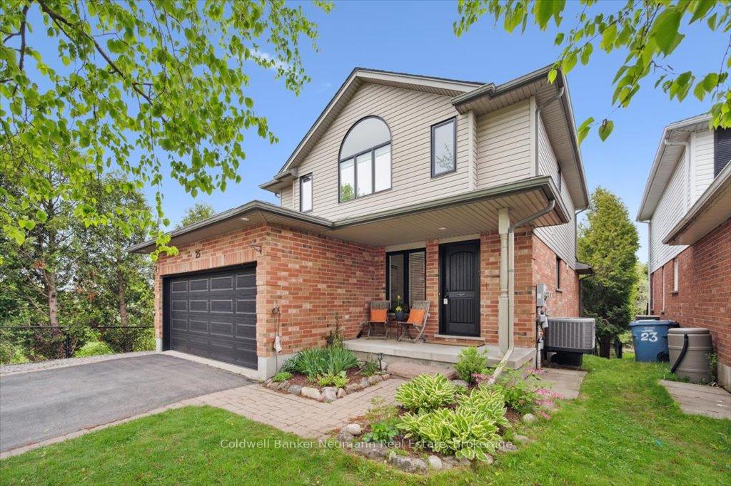 Photo 37 of 25 Hayward Crescent, Guelph, Clairfields/Hanlon Business Park — HOMEH