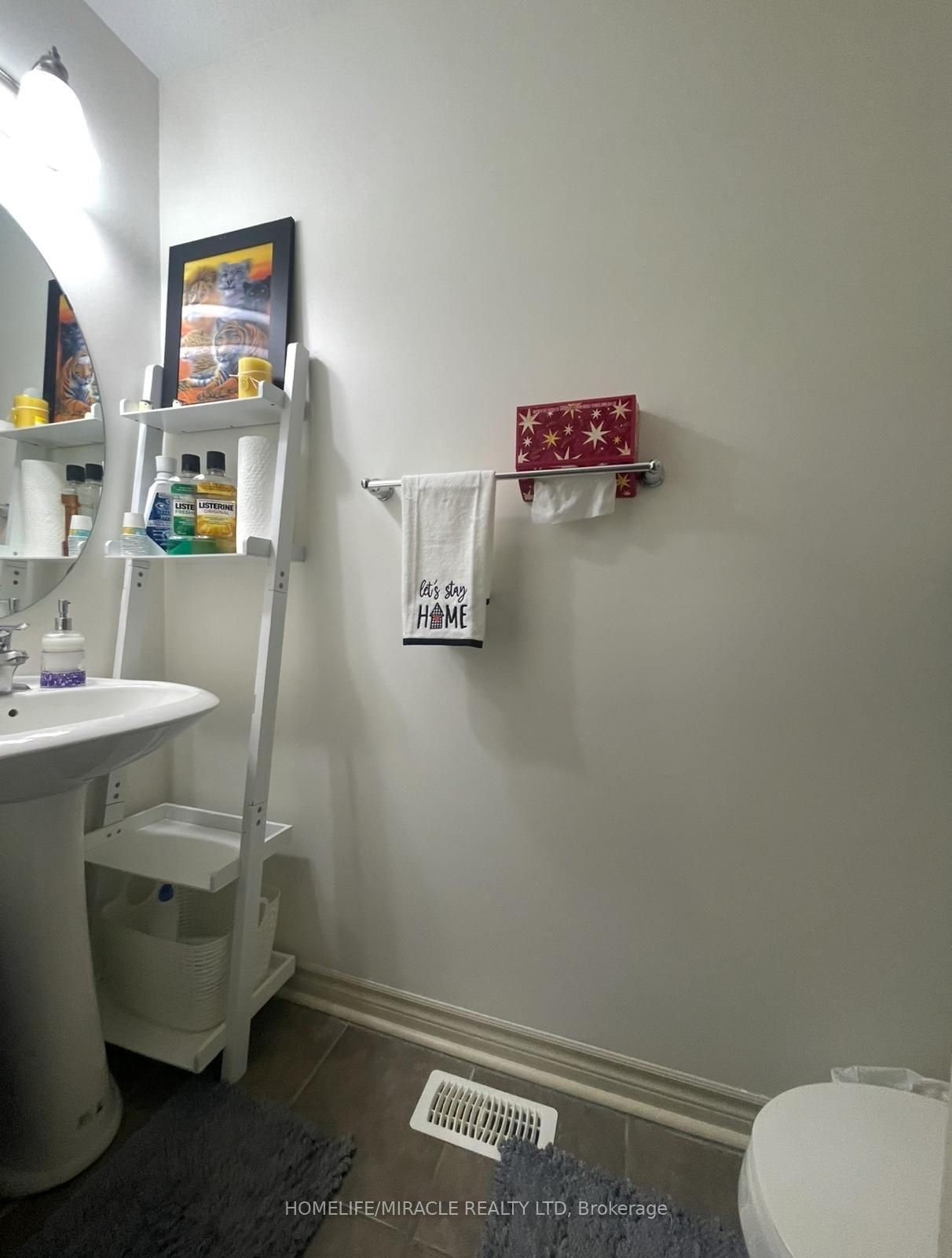 Photo 3 of 14 Waterford Drive, Guelph, Pineridge/Westminster Woods — HOMEH