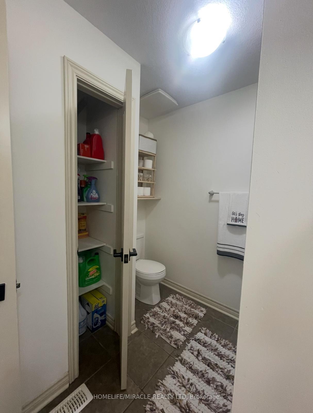 Photo 12 of 14 Waterford Drive, Guelph, Pineridge/Westminster Woods — HOMEH