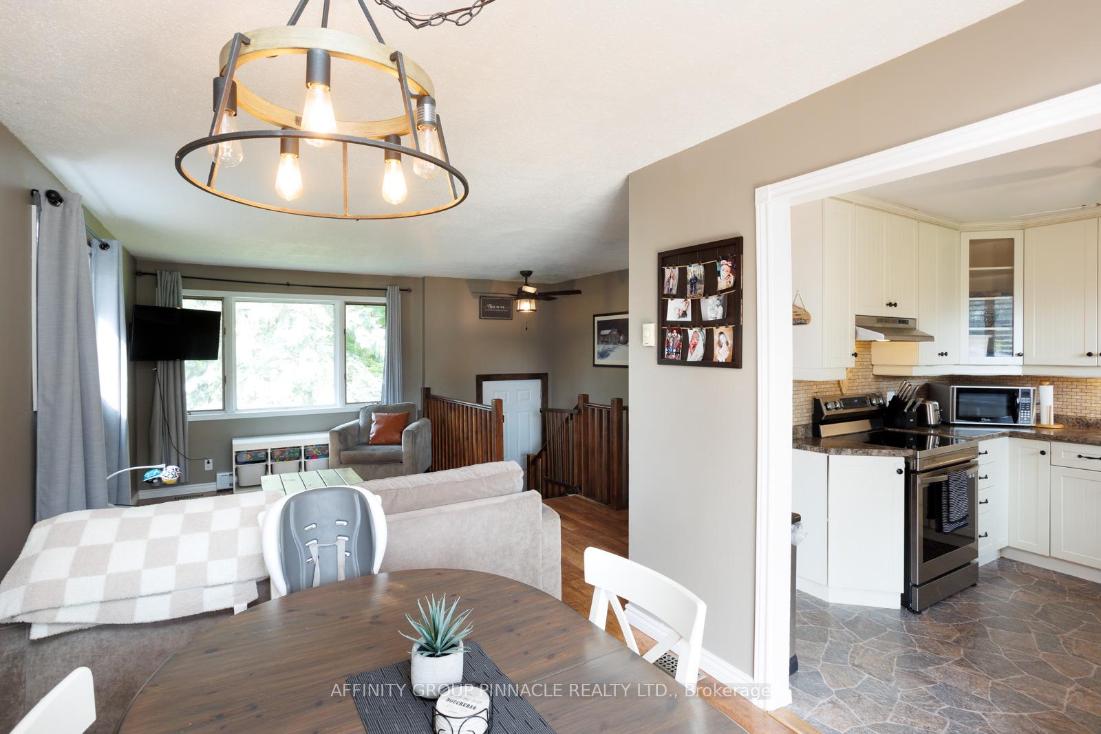 Photo 12 of 71 Goodman Road, Kawartha Lakes, Somerville — HOMEH