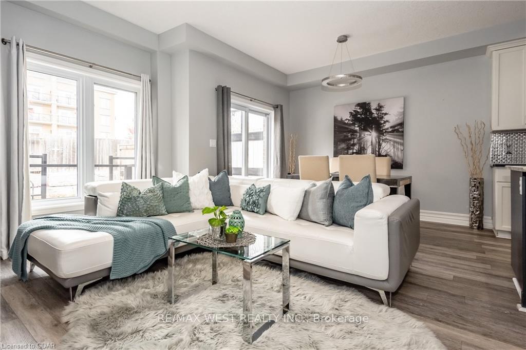 Photo 17 of 16 Clough Crescent, Guelph, Pineridge/Westminster Woods — HOMEH