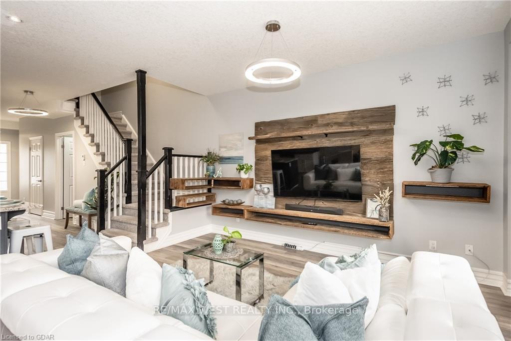Photo 20 of 16 Clough Crescent, Guelph, Pineridge/Westminster Woods — HOMEH
