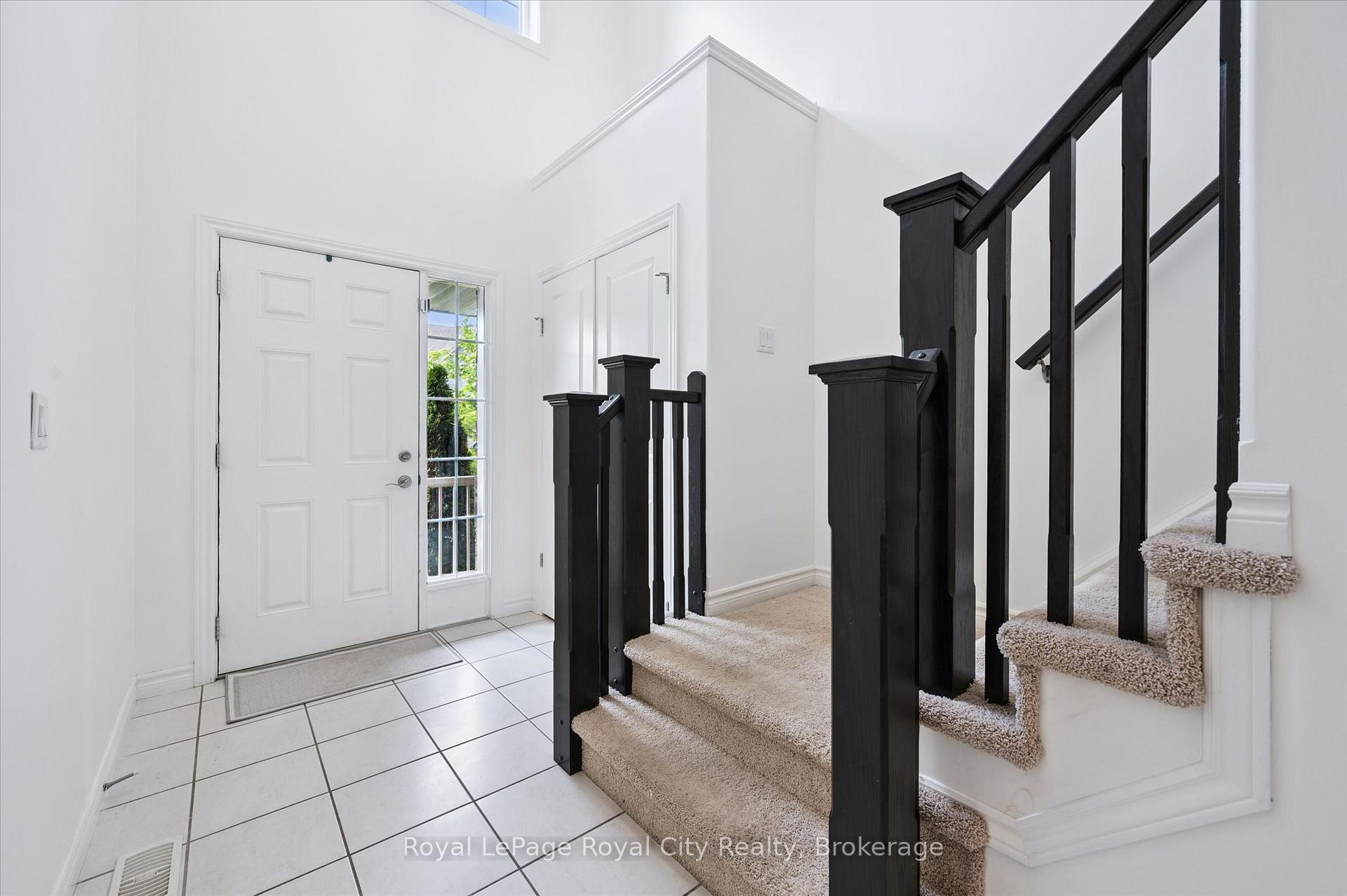 Photo 7 of 138 Couling Crescent, Guelph, Grange Road — HOMEH