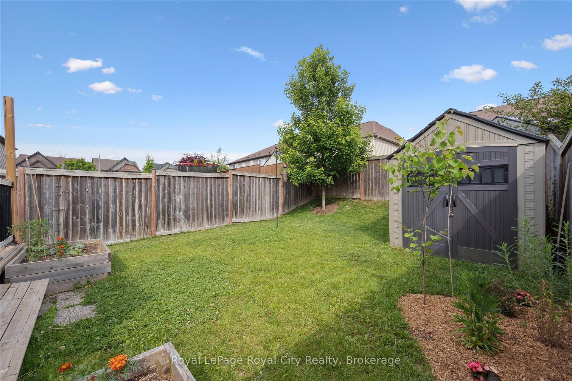 Photo 34 of 138 Couling Crescent, Guelph, Grange Road — HOMEH