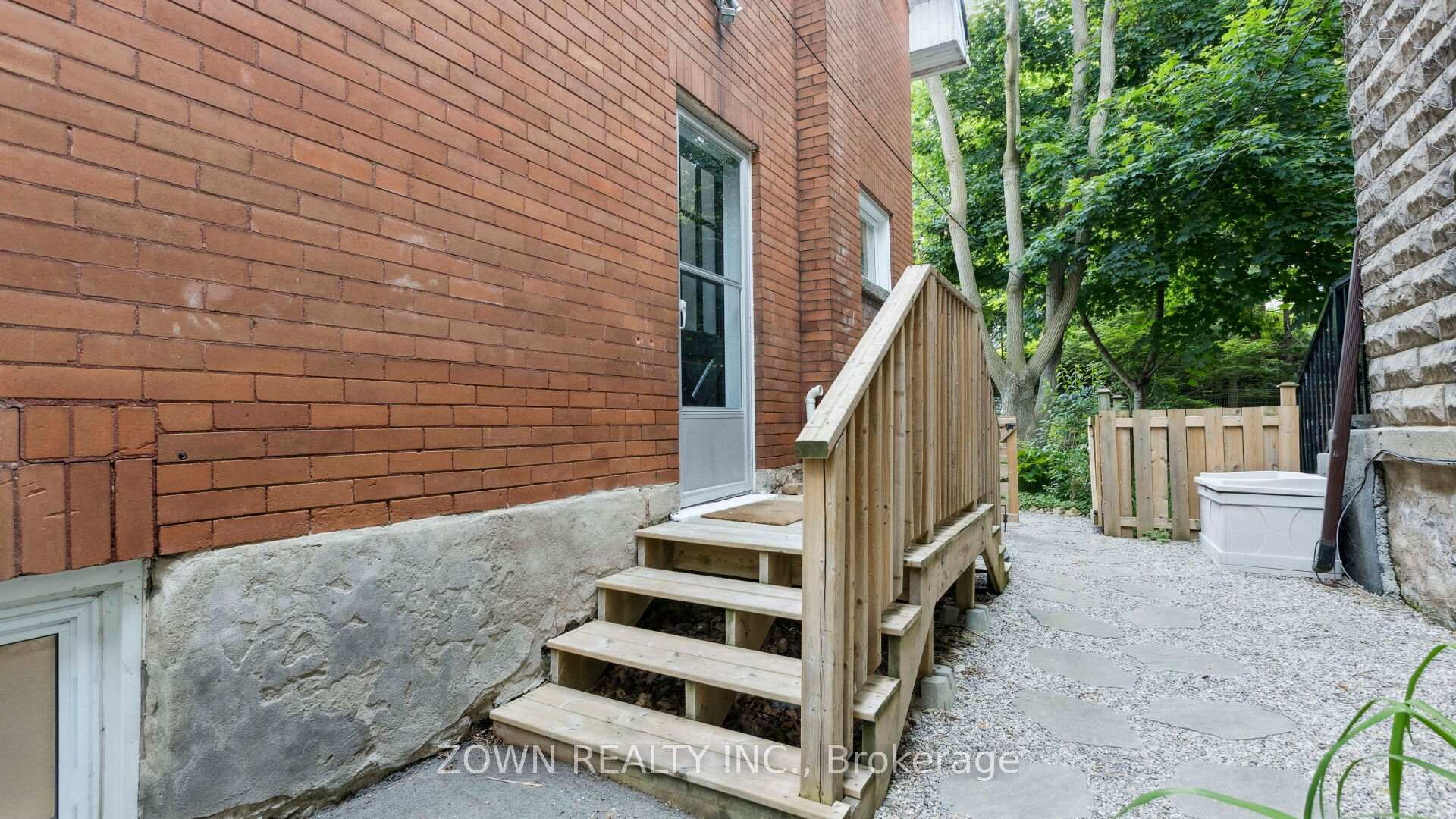 Photo 43 of 217 Waterloo Avenue, Guelph, Junction/Onward Willow — HOMEH