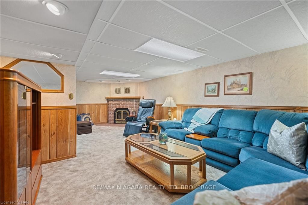 Photo 24 of 313 Lake Street, Grimsby, Grimsby Beach — HOMEH