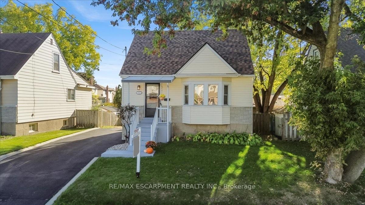 Photo 1 of 832 Queensdale Avenue, Hamilton, Raleigh — HOMEH