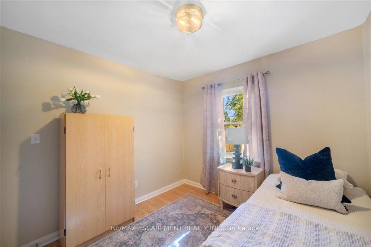 Photo 28 of 832 Queensdale Avenue, Hamilton, Raleigh — HOMEH