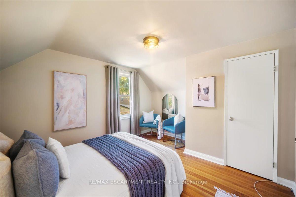 Photo 35 of 832 Queensdale Avenue, Hamilton, Raleigh — HOMEH