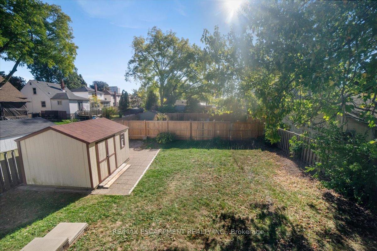 Photo 40 of 832 Queensdale Avenue, Hamilton, Raleigh — HOMEH