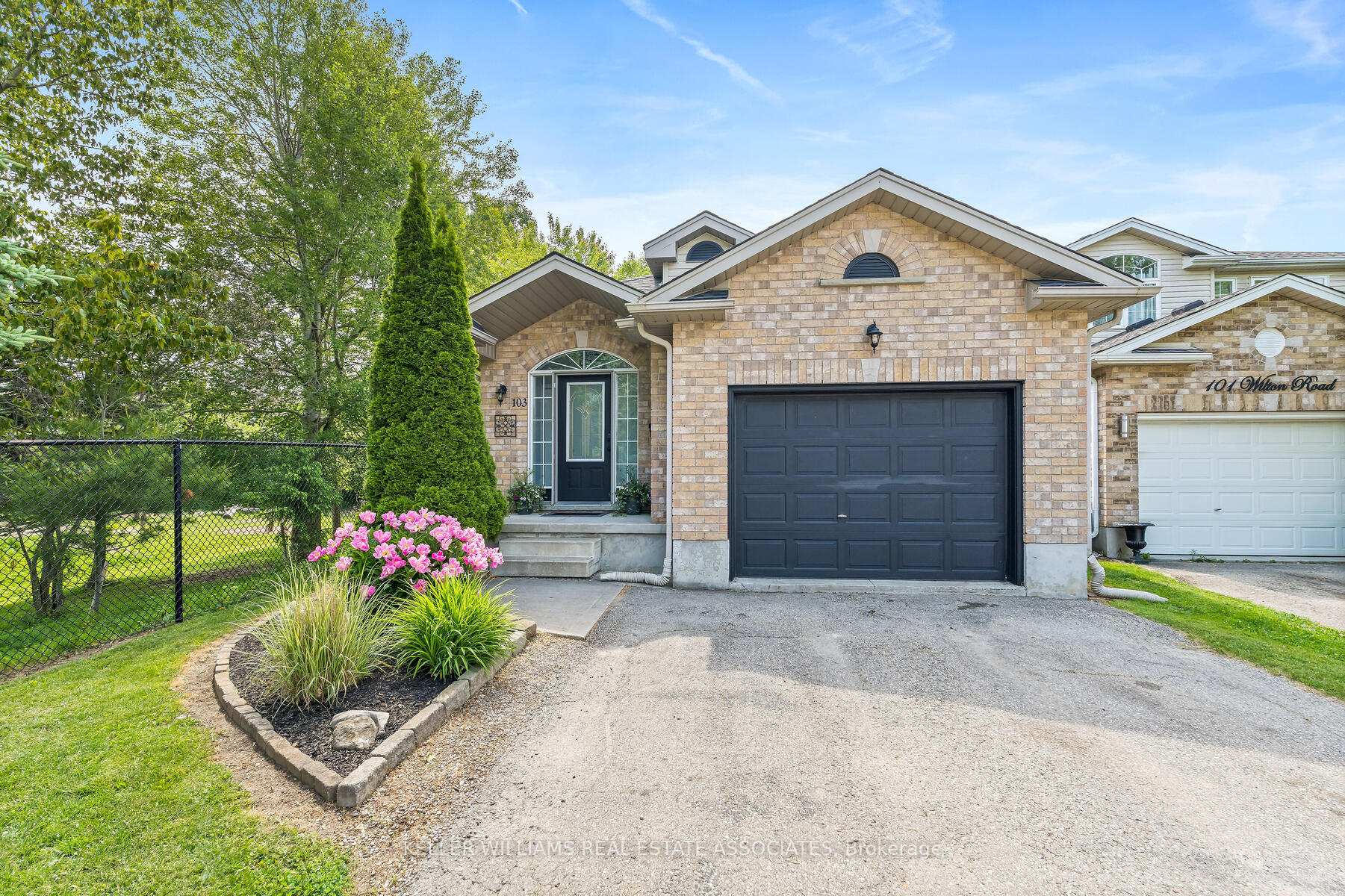Photo 2 of 103 Wilton Road, Guelph, Victoria North — HOMEH