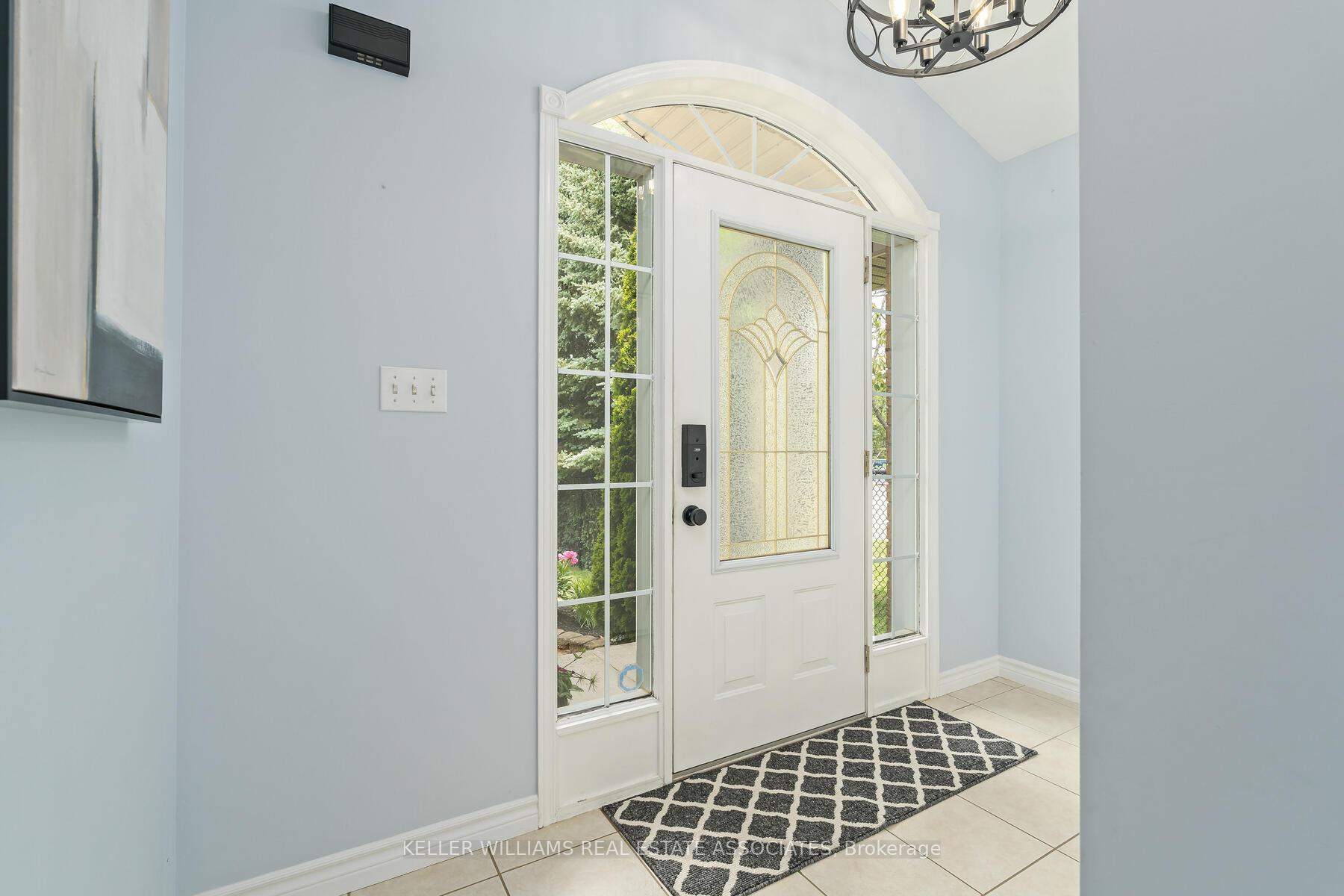 Photo 4 of 103 Wilton Road, Guelph, Victoria North — HOMEH