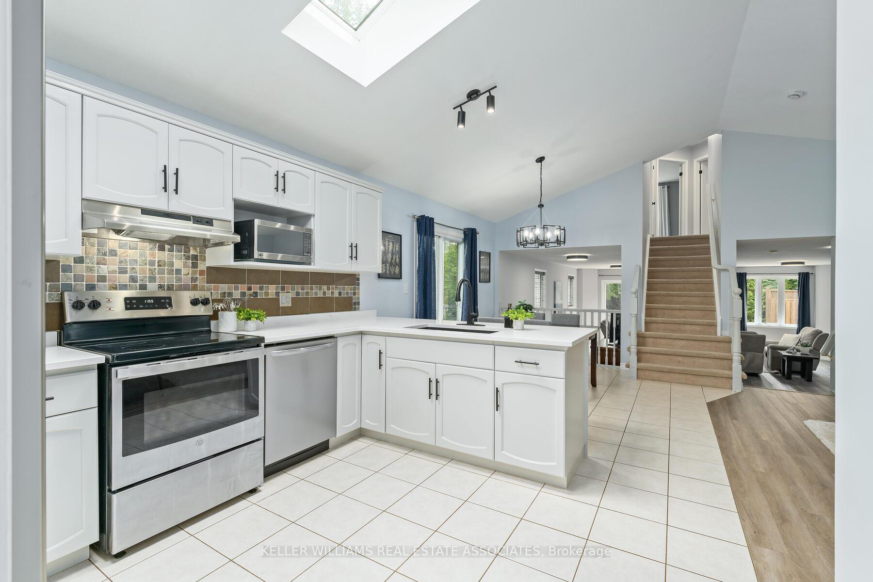 Photo 10 of 103 Wilton Road, Guelph, Victoria North — HOMEH