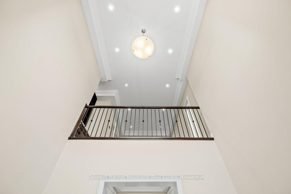 Photo 5 of 84 McCann Street, Guelph, Kortright East — HOMEH
